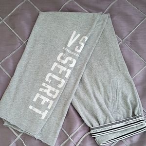 VICTORIA SECRET SWEATPANTS